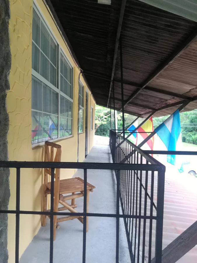Hostal Don Quijote Льяно-Гранде Экстерьер фото