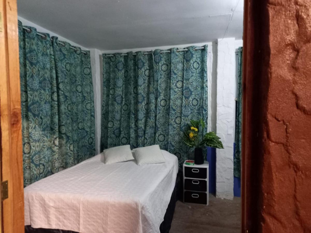Hostal Don Quijote Льяно-Гранде Экстерьер фото